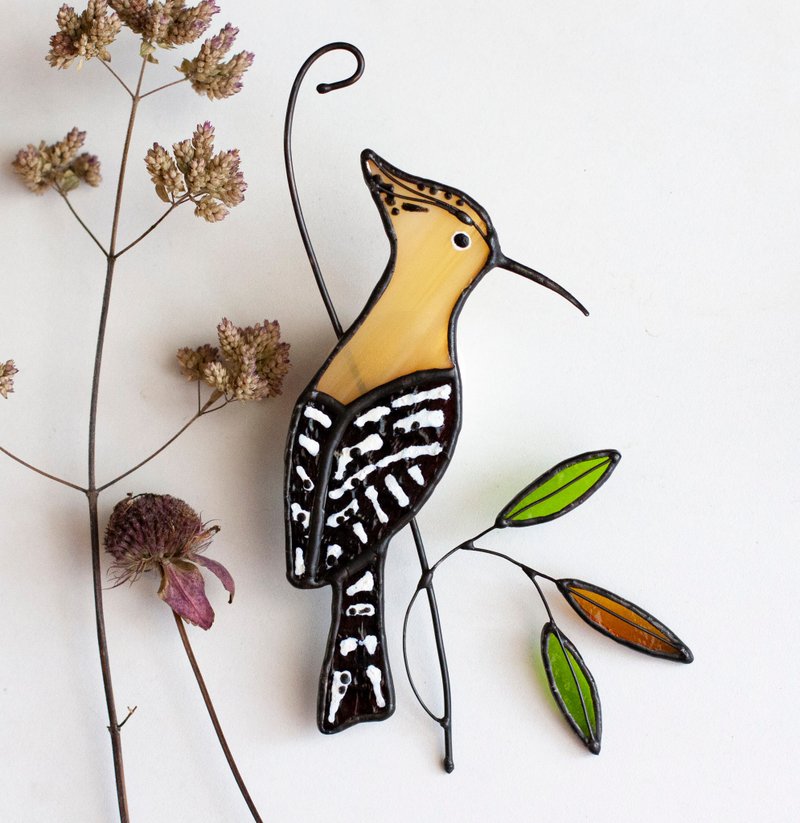 太阳捕手 - 树枝上的蓝鸟。 彩色玻璃两只鸟 - 墙贴/壁贴 - 玻璃 咖啡色