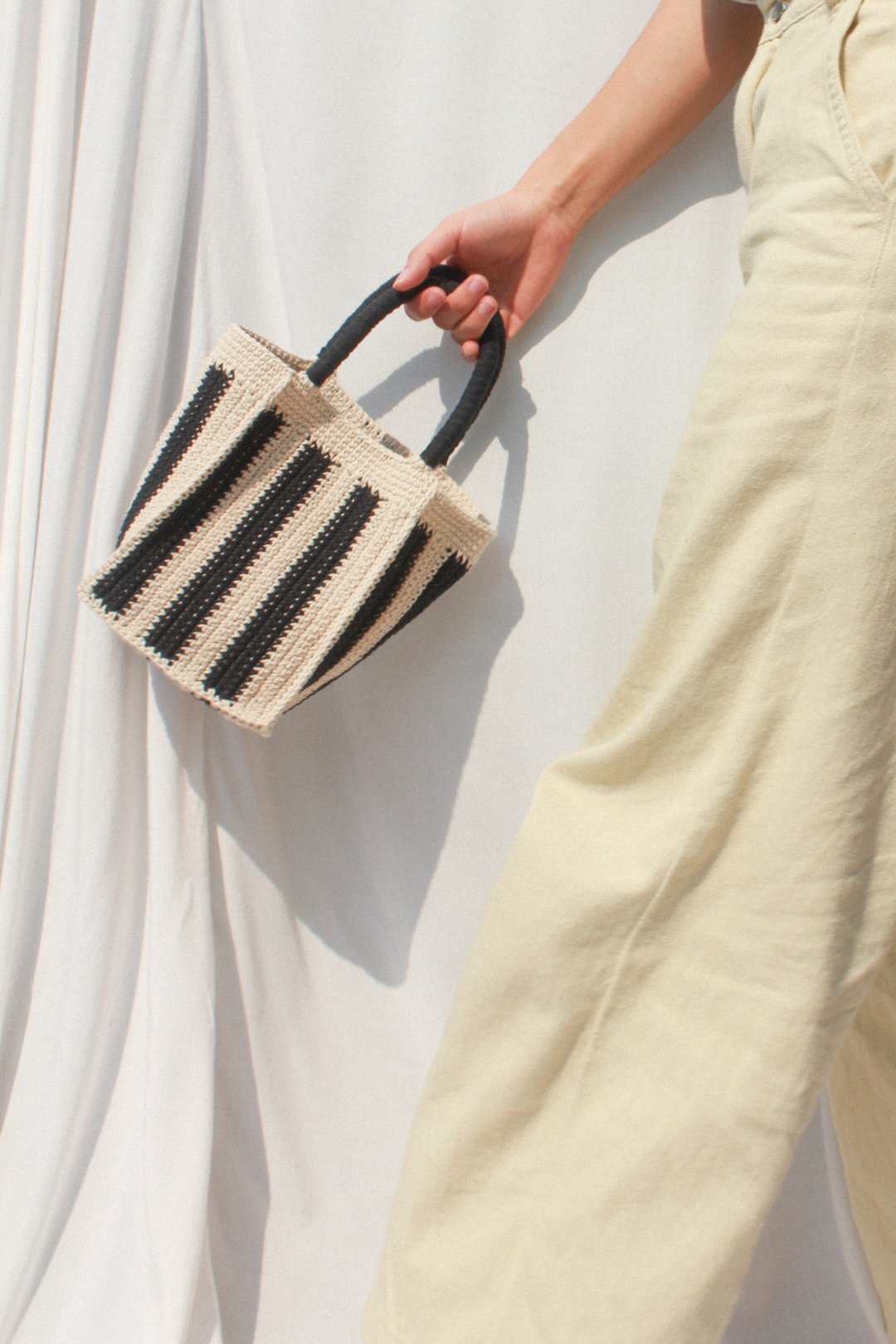Stripe Square Handbag ,Crochet ,Bag ,Handmade ,Gift - 手提包/手提袋 - 其他材质 黑色