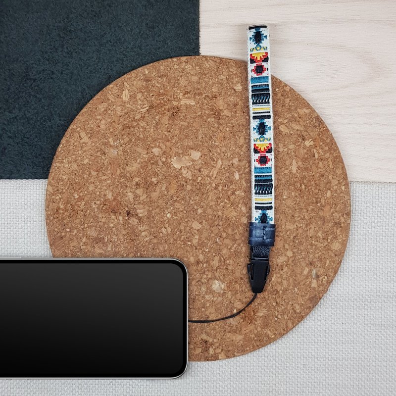 相机绳 相机带 手机绳 手腕带 手绳 吊饰 织带 生日礼物 - 吊饰 - 其他人造纤维 白色