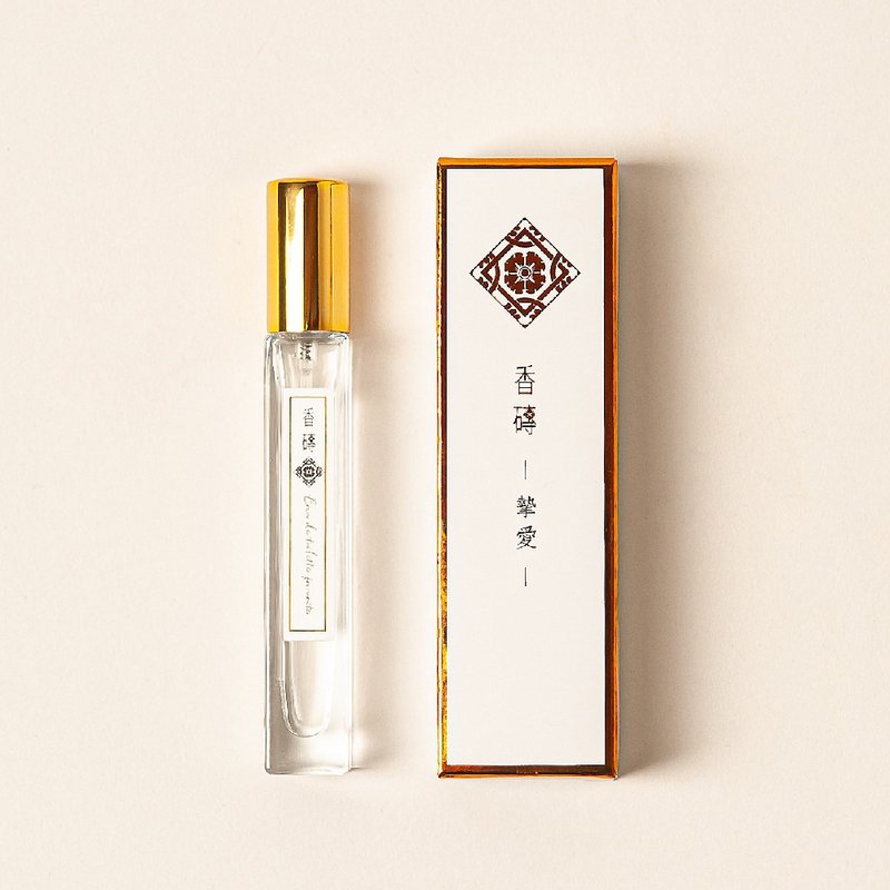 轻香水-挚爱 Favorite / 10 ml / 单入 - 香水/香膏 - 玻璃 白色