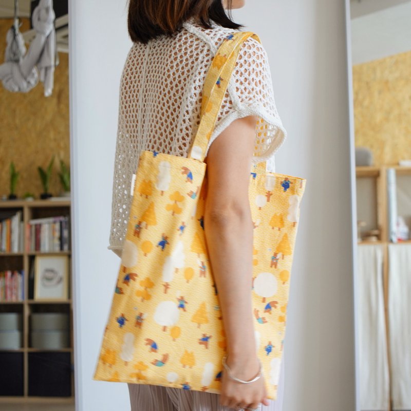 N.S.N.L. Yoga Bear 秋天袋 - 手提包/手提袋 - 棉．麻 卡其色