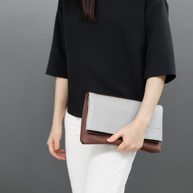 HER Clutchbag - MARBLE GRAY-RED #CUTTINGMAT - 其他 - 橡胶 灰色