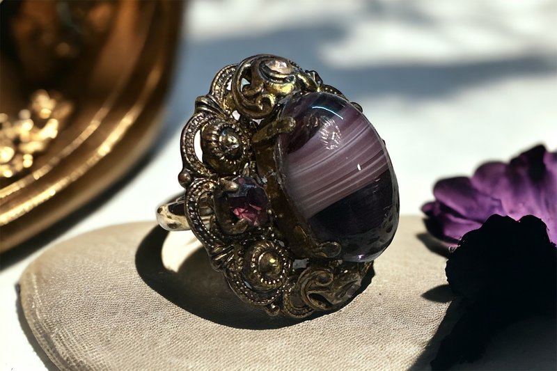 【木星】复古紫系镂空天然水晶石/ 复刻雕花可调节戒指 - 戒指 - 铜/黄铜 紫色