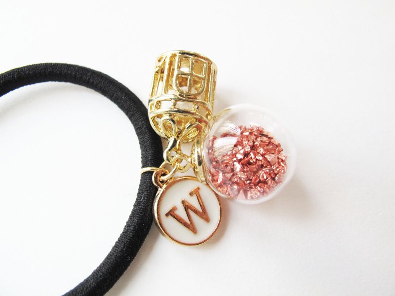 Rosy Garden 橙铜色砂砾矿石碎片玻璃球配珍珠鸟笼大草字母个性化橡皮筋发圈 - 发饰 - 玻璃 橘色