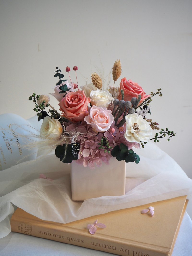 【GFD】粉红梦境-不凋花/花礼/新居贺礼/开幕志庆 - 干燥花/捧花 - 植物．花 