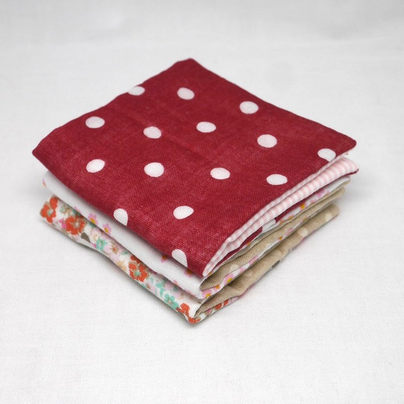 Japanese Handmade 6 layer of gauze mini-handkerchief / 3 pieces in 1unit - 围嘴/口水巾 - 纸 粉红色