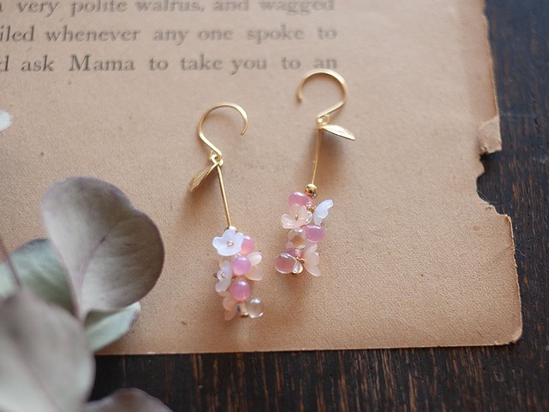 Drops and Flowers Earrings / Pink - 耳环/耳夹 - 粘土 粉红色