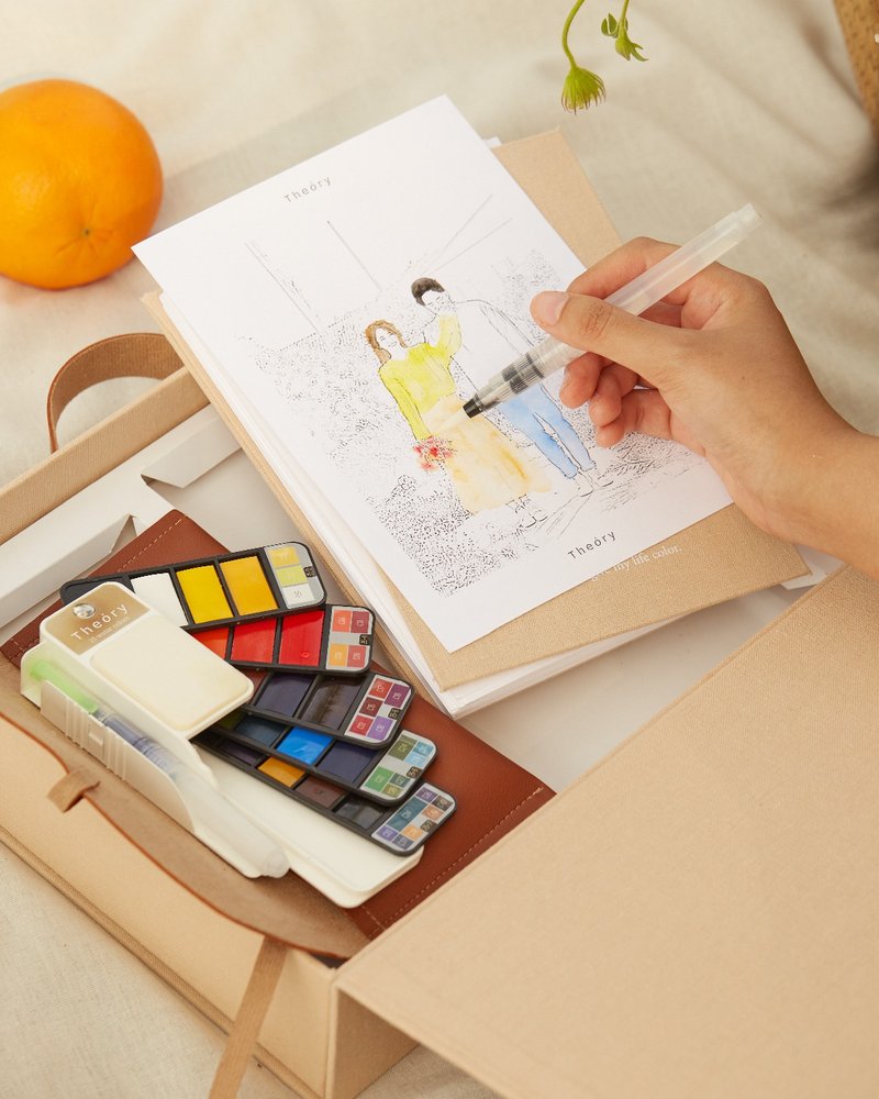 Theory Paint : Customized coloring book gift set with portable water colors - 相簿/相册 - 纸 