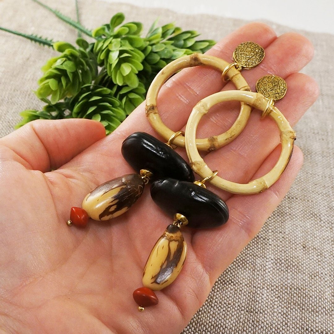 Brown Beige Bamboo Hoop Tropical Exotic Seed Nut Large Long Earrings Jewelry - 耳环/耳夹 - 其他材质 咖啡色