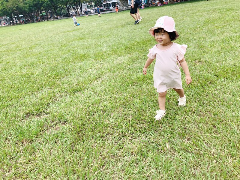 热带红鹤 手工遮阳渔夫帽  - 婴儿帽/发带 - 棉．麻 