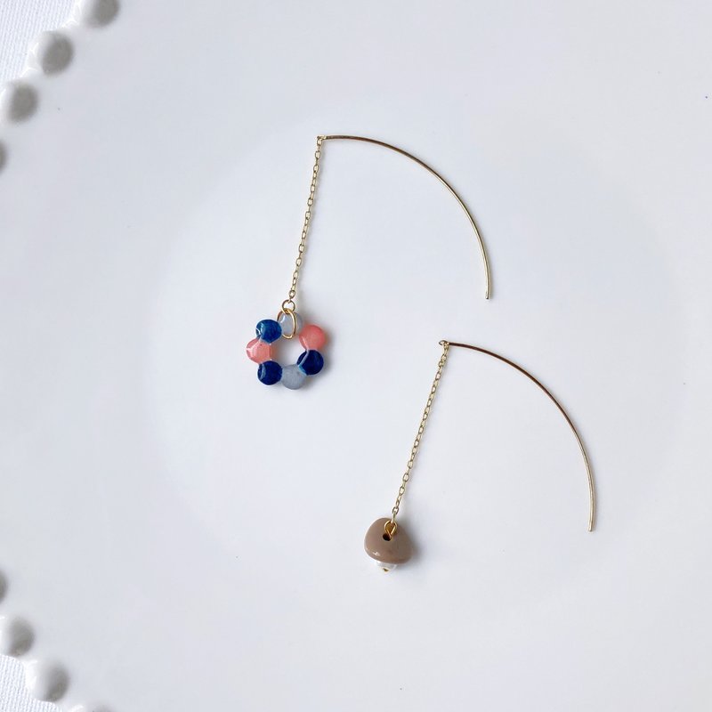 覆盆莓波堤针式耳环 - 耳环/耳夹 - 树脂 紫色