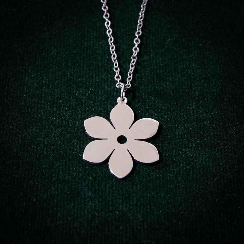Handmade small minimal flower pendant - 项链 - 银 银色
