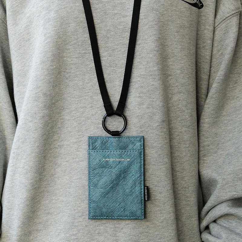 CHOOK杜邦紙卡套 工牌保護套 證件包掛脖卡包 霧霾藍 - 证件套/卡套 - 聚酯纤维 蓝色
