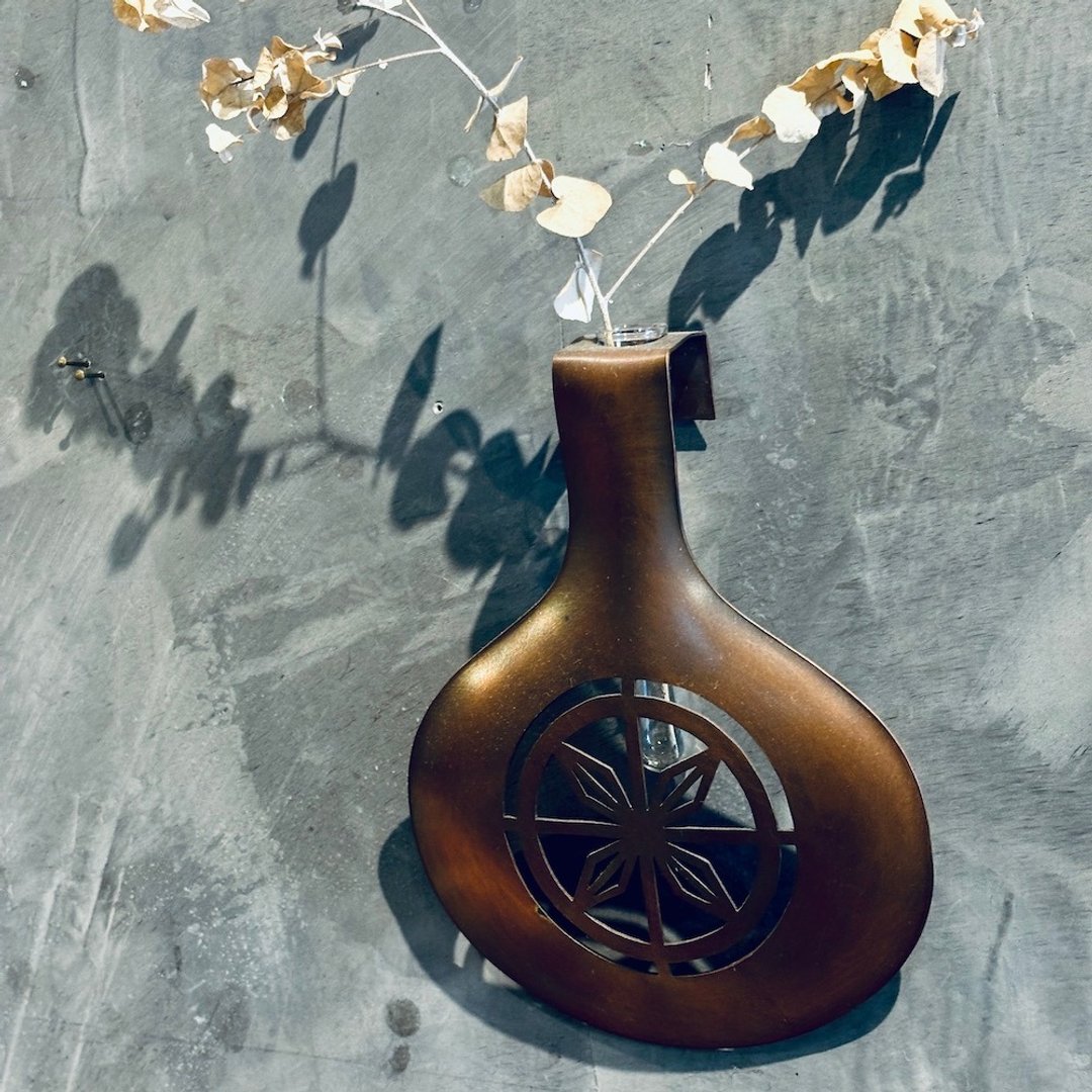 红铜壁挂花器小品/花窗花影F款,青冶金工手作的诗用金属工艺写诗 - 花瓶/陶器 - 铜/黄铜 