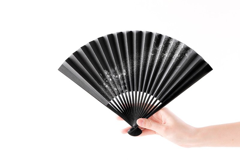 Japanese Folding Fan with Silver Leaf  Hakuzu1 BLACK - 其他 - 纸 黑色
