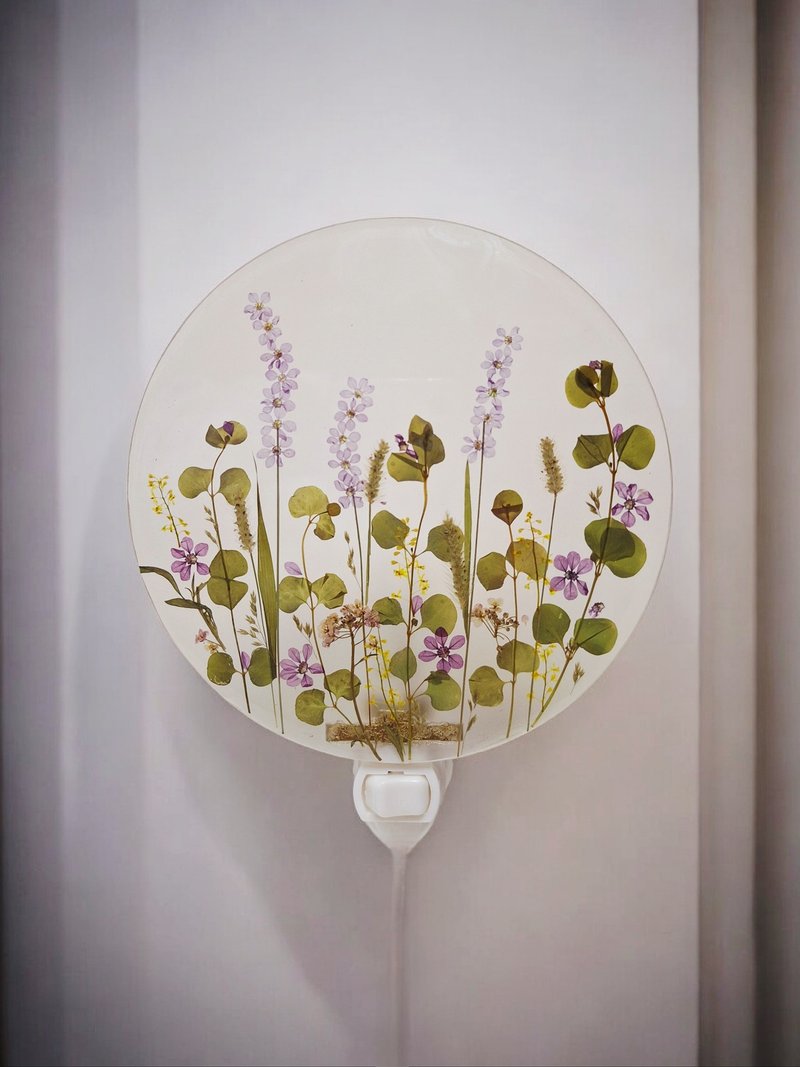 幸福手作押花小夜灯 - 野花微光小夜灯 - 灯具/灯饰 - 塑料 多色