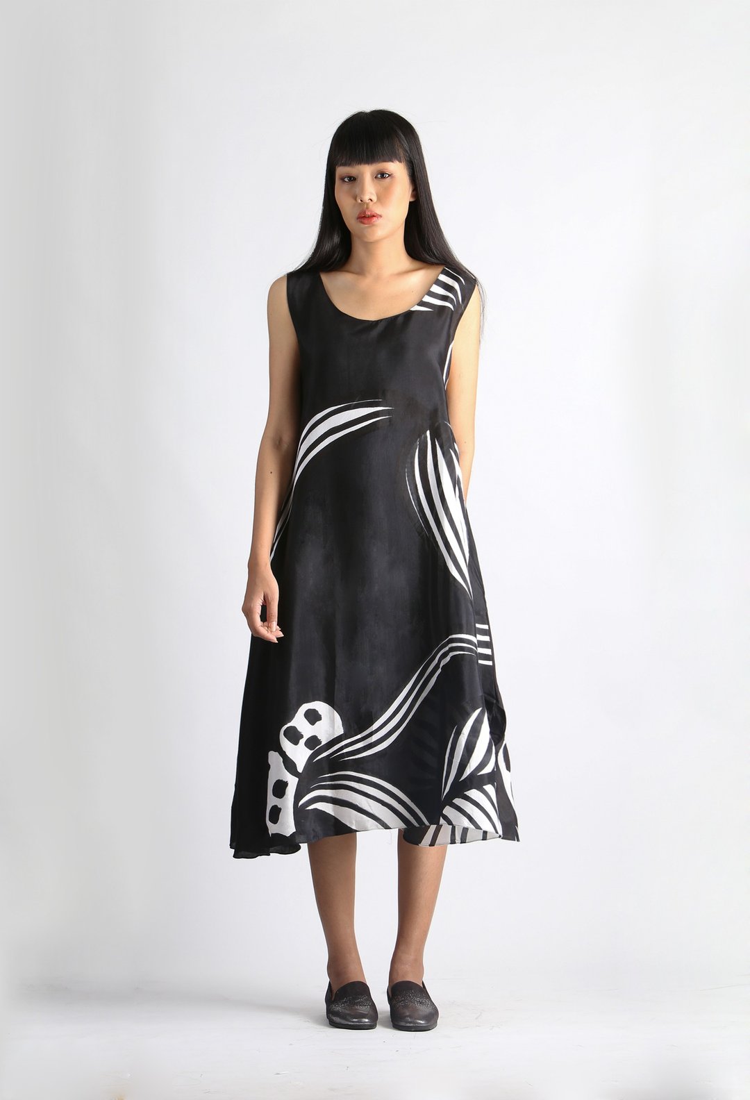 Dress Hand Paint Soft Cotton Silk for Yoga Vacation Holidays - 洋装/连衣裙 - 棉 黑色