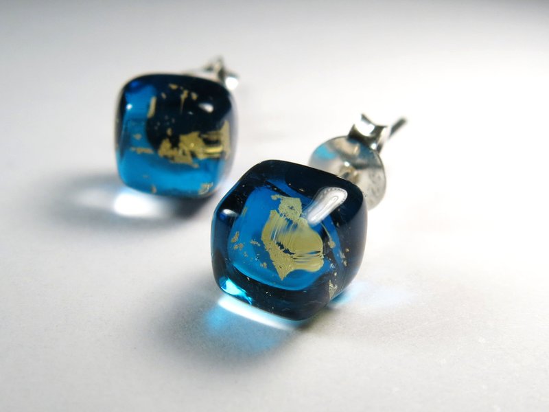 冰块金箔琉璃纯银耳针 / 藏青 - 耳环/耳夹 - 玻璃 蓝色
