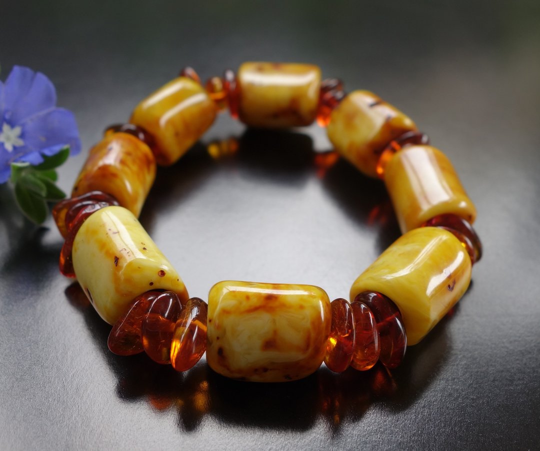 琥珀 Amber 古董蜜蜡24公克 天然缅甸金珀 手串 手链 老蜜蜡 藏传 - 手链/手环 - 半宝石 黄色