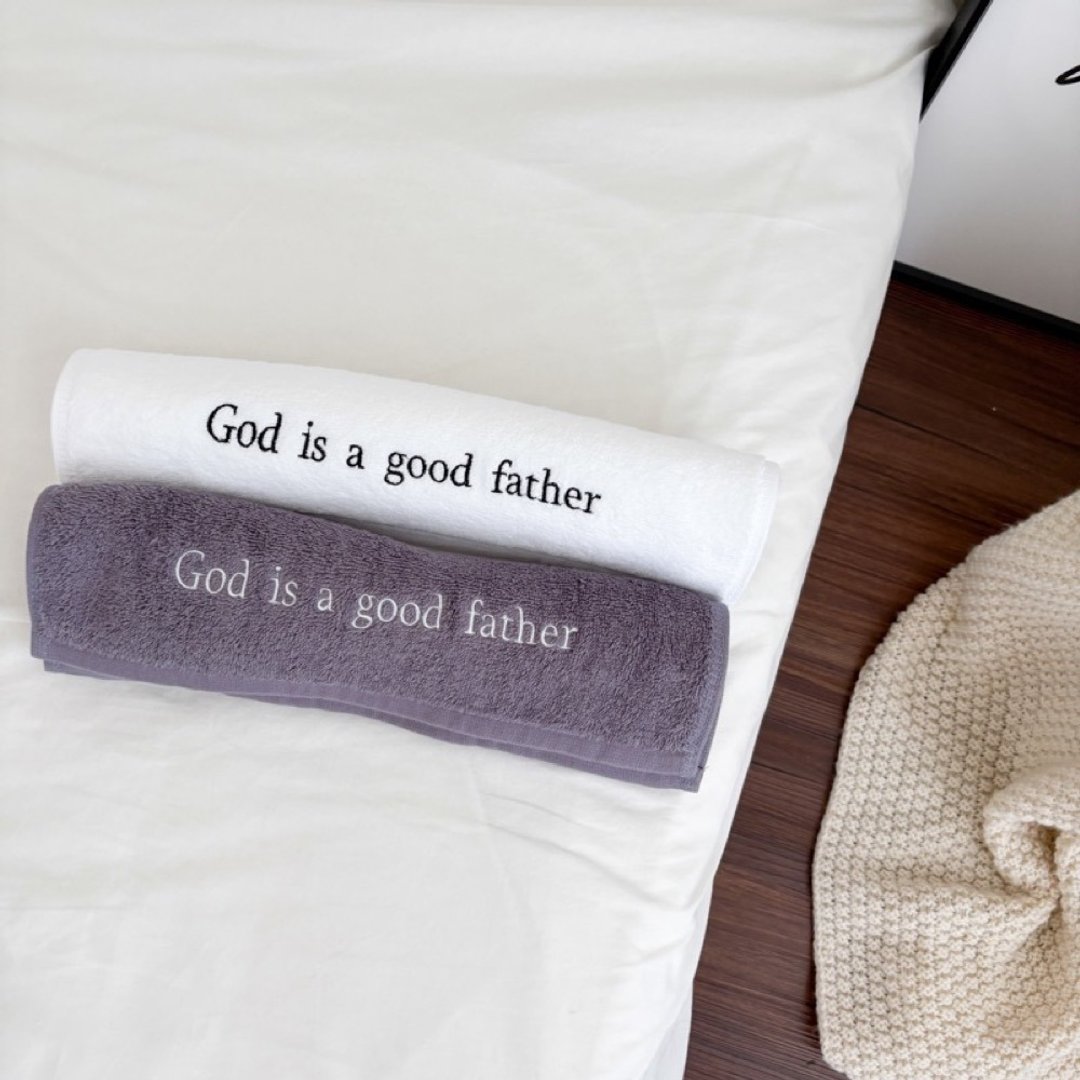 JIN CHA GOD-刺绣毛巾 God is a good father(两色)/基督/受洗 - 毛巾浴巾 - 棉 