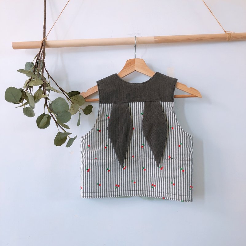 岛森家 /铺棉背心/可爱动物方块酥/小兔乐比的樱桃果园 - 童装外套 - 棉．麻 灰色