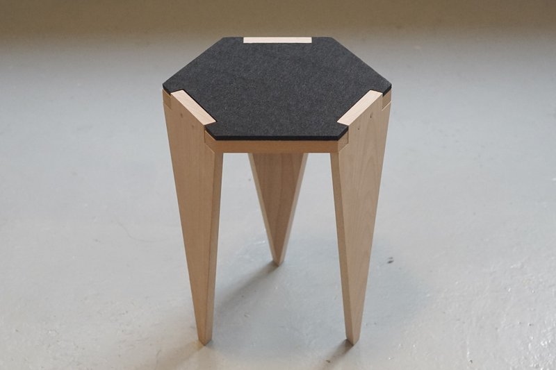 Hexa wood stool - 其他家具 - 木头 卡其色