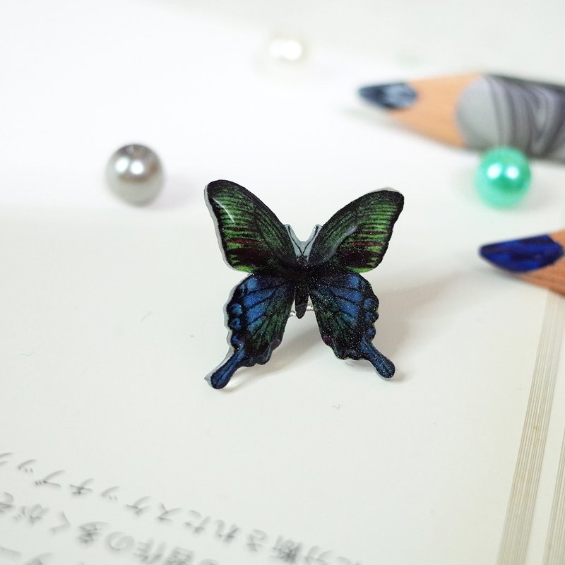 台湾特有种 琉璃带凤蝶 医疗钢耳骨夹 绘画耳环 - 耳环/耳夹 - 防水材质 黑色