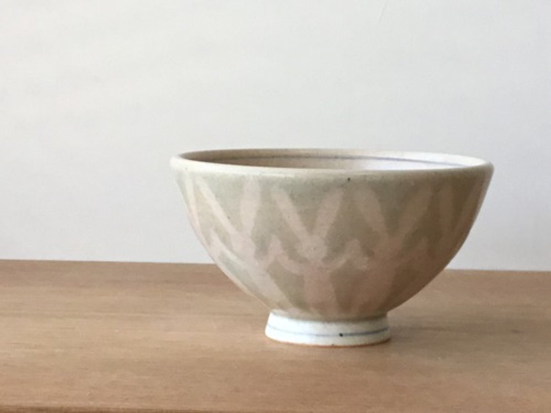 Rabbit green in a bowl - 碗 - 陶 