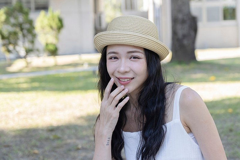 Unni森林精灵草帽-编织帽 帽子 登山帽 草帽 防晒 straw hat 透气 - 帽子 - 聚酯纤维 咖啡色