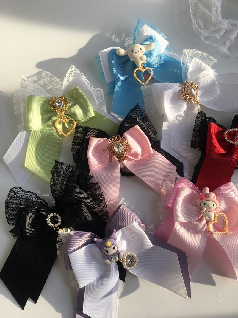 Hair bow 3 layers Handmade Hair Bow - 发饰 - 贵金属 多色