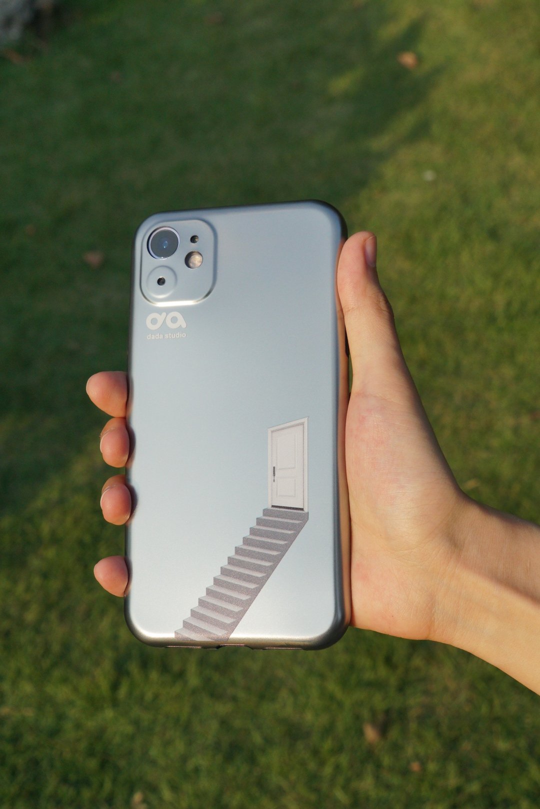 **楚門的世界**iphone電鍍手機殼 - 手机壳/手机套 - 塑料 银色