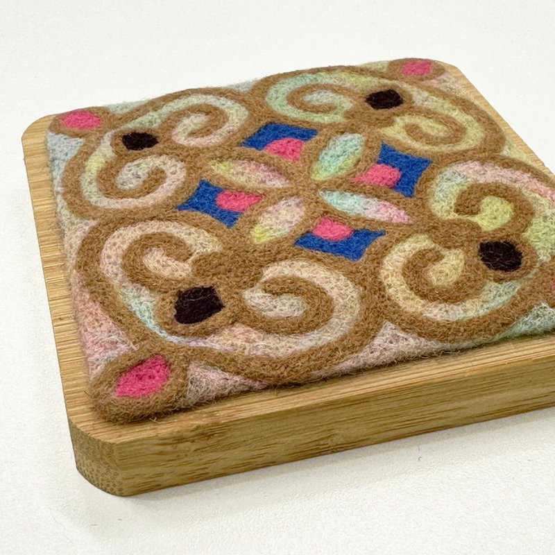 台湾传统特色花砖  羊毛毡 - 杯垫 - 羊毛 卡其色