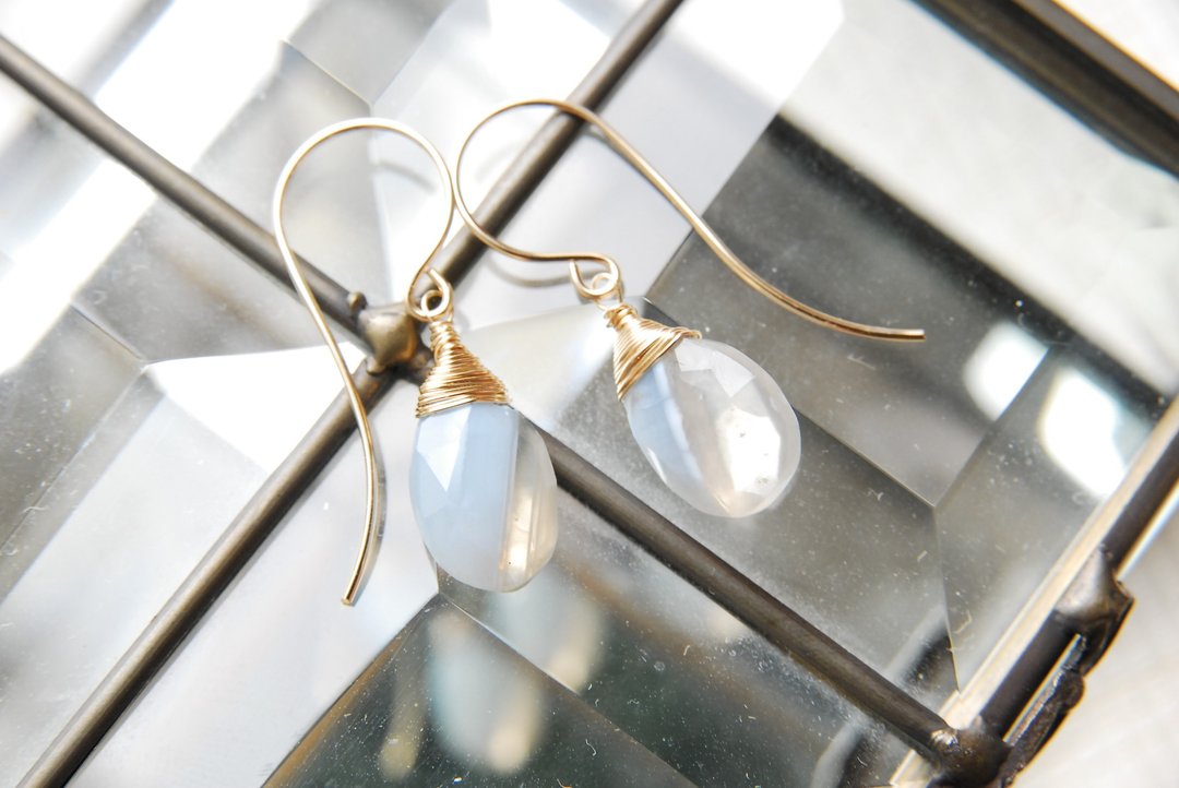 Striped opal earrings S 14kgf - 耳环/耳夹 - 半宝石 蓝色