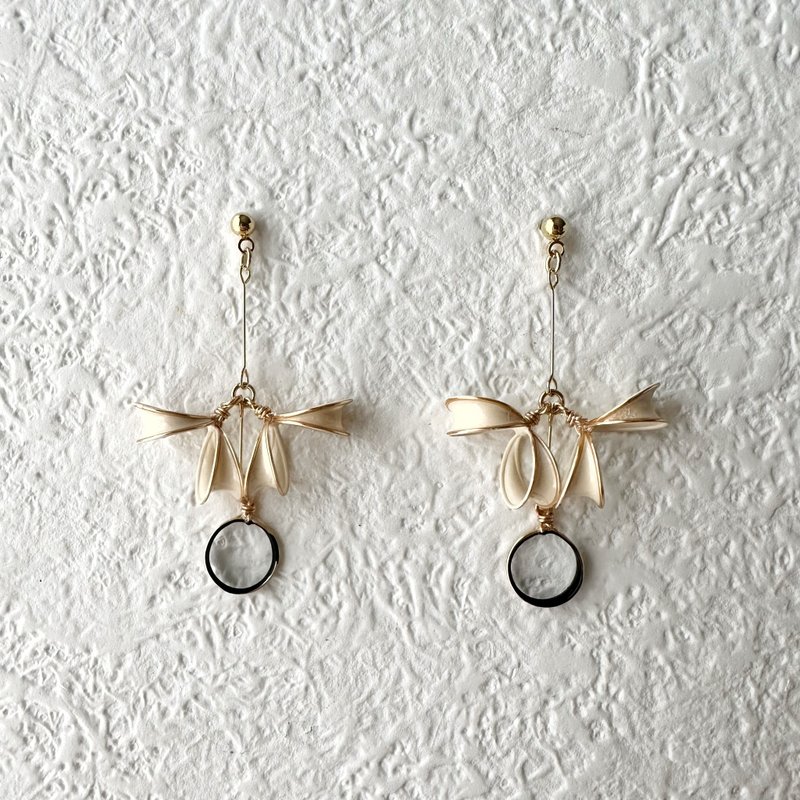 以花朵为灵感的金属丝配件 - 耳环/耳夹 - 其他金属 