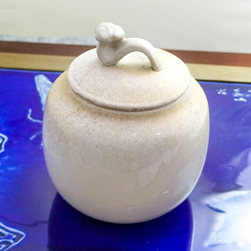 白练纯然 手工柴烧青瓷茶仓 柴烧茶罐 白瓷 茶罐 茶叶罐 小茶仓 - 茶具/茶杯 - 陶 白色