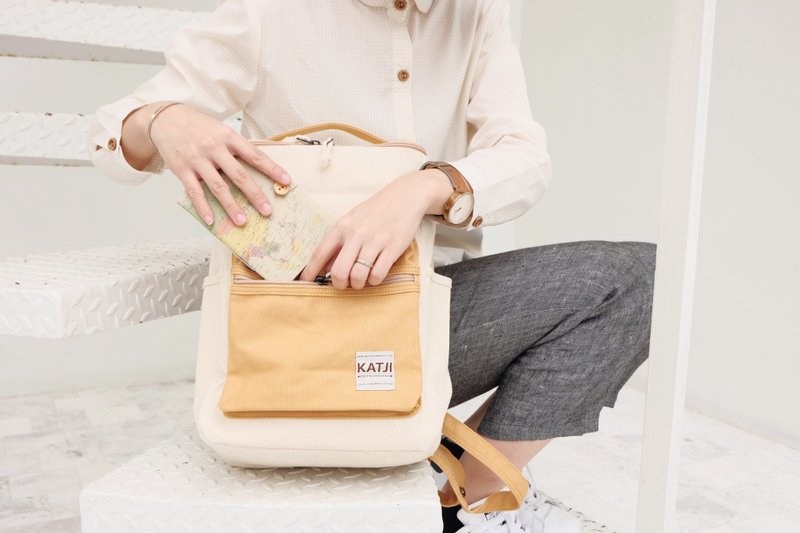 BUCKET BEAM BAG : WHITE x HONEY COLOR - 后背包/双肩包 - 其他材质 黄色