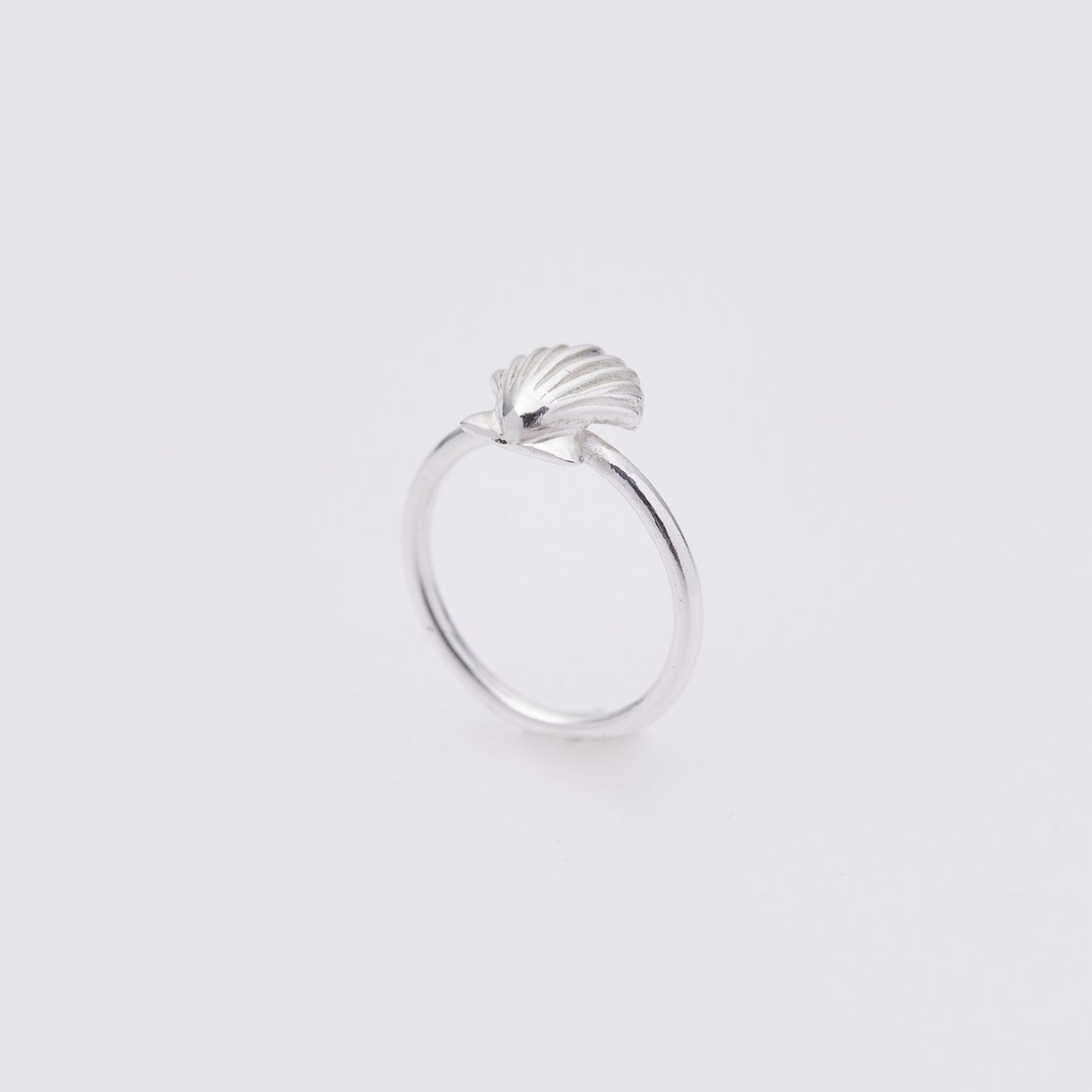 小贝壳线戒 Mini shell wire ring - 戒指 - 纯银 
