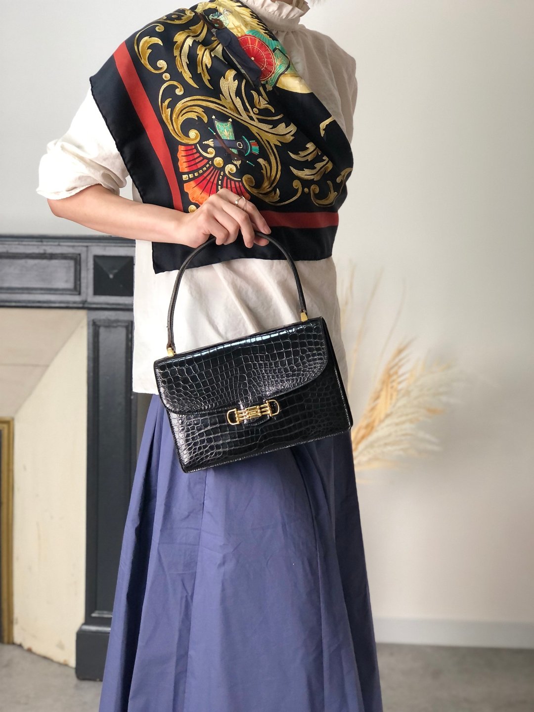 【 日本直送 名牌中古包 】CELINE 经典手提包 黑色 马衔扣 鳄鱼压纹 vintage 古董 4mkifm - 手提包/手提袋 - 真皮 黑色