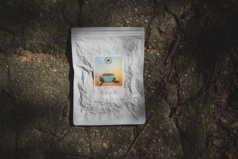 不使用化学肥料或农药种植的日本红茶 - 茶 - 新鲜食材 