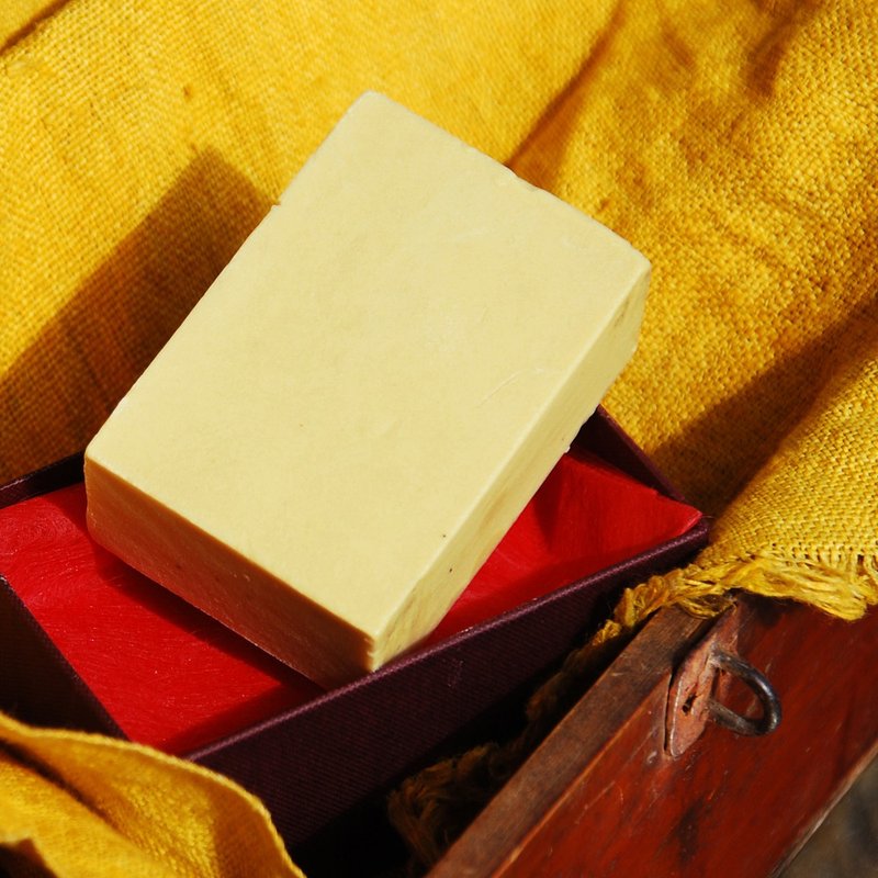 桧木百草皂 Taiwan Cypress & Herbs Soap - 肥皂/手工皂 - 其他材质 咖啡色