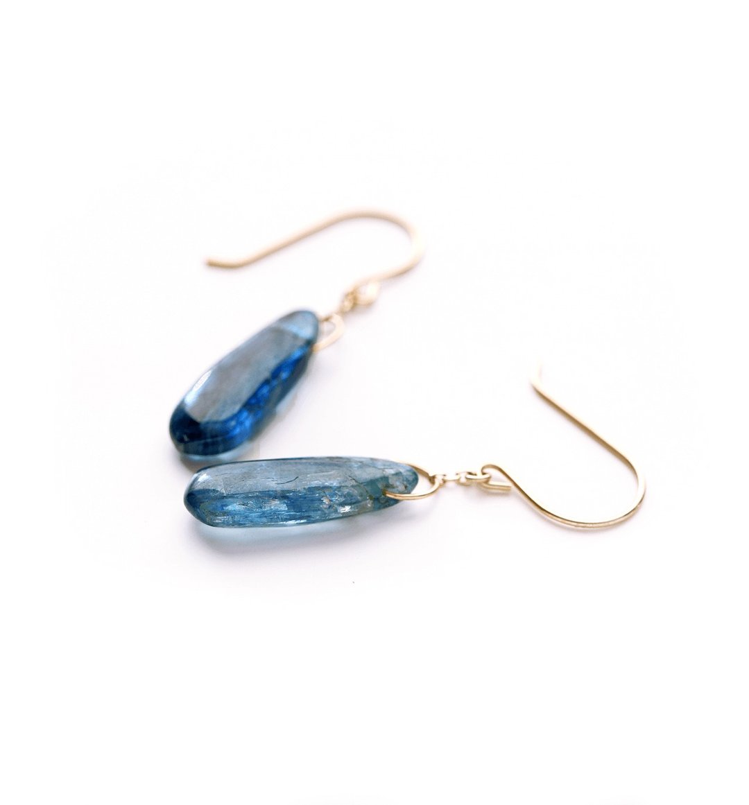 K10 Solitary Kyanite Hook Earrings (Long Pair Shape) ~ESPOIR~ - 耳环/耳夹 - 宝石 蓝色