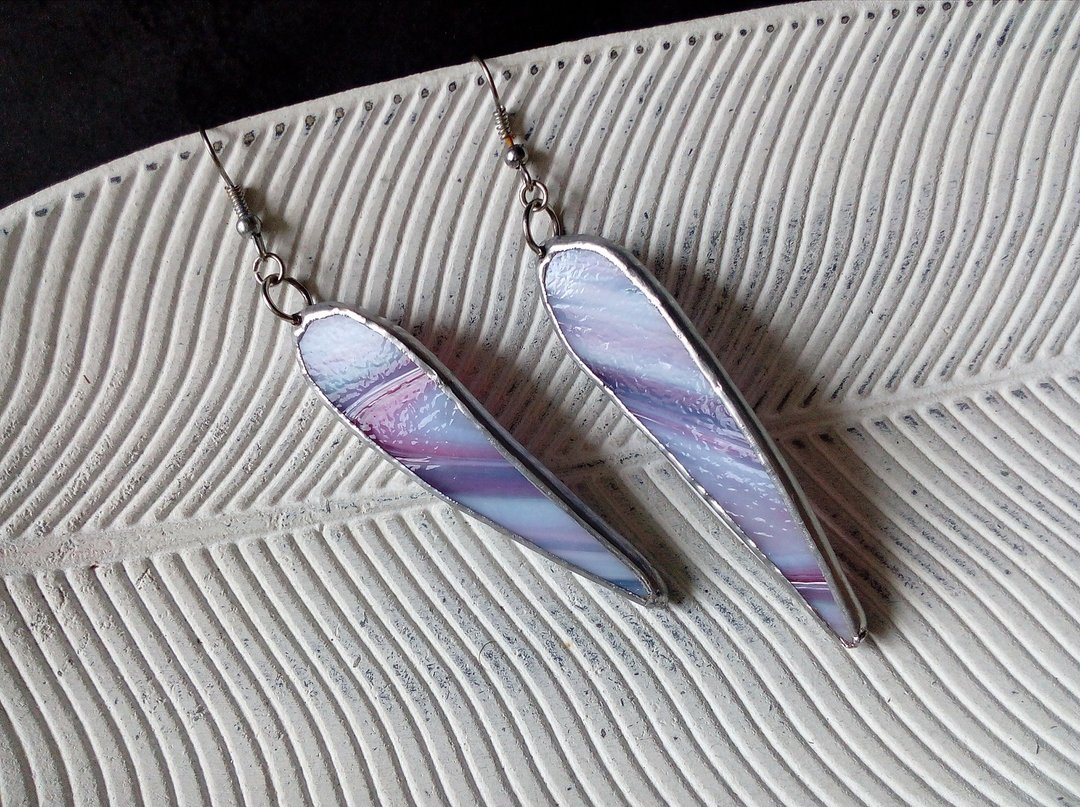 Pink blue glass earrings. stained glass tiffany fang. Lolita cute earrings. - 耳环/耳夹 - 玻璃 粉红色