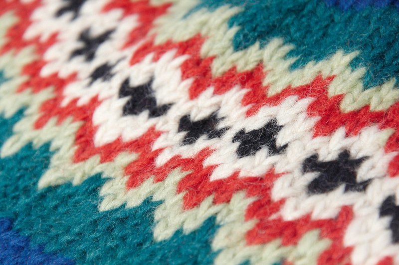 情人节礼物 创意礼物 手工针织纯羊毛帽 / 手工内刷毛毛帽 / 针织毛帽 / 飞行毛帽 / 毛线帽 - 蓝色森林 北欧费尔岛民族图腾 ( 手工限量一件 ) - 帽子 - 羊毛 多色