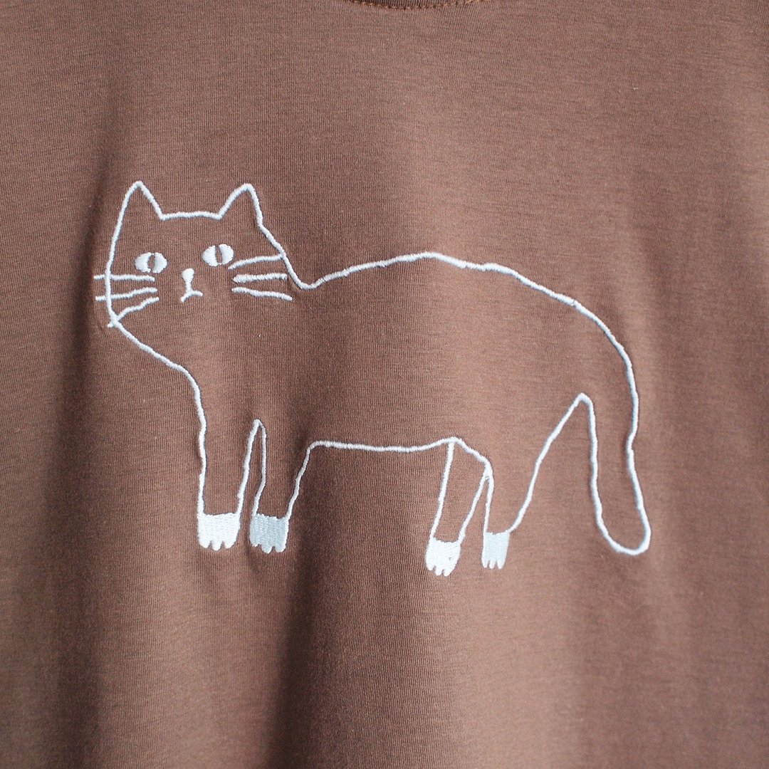 white socks cat t-shirt : brown - 女装上衣 - 棉 咖啡色
