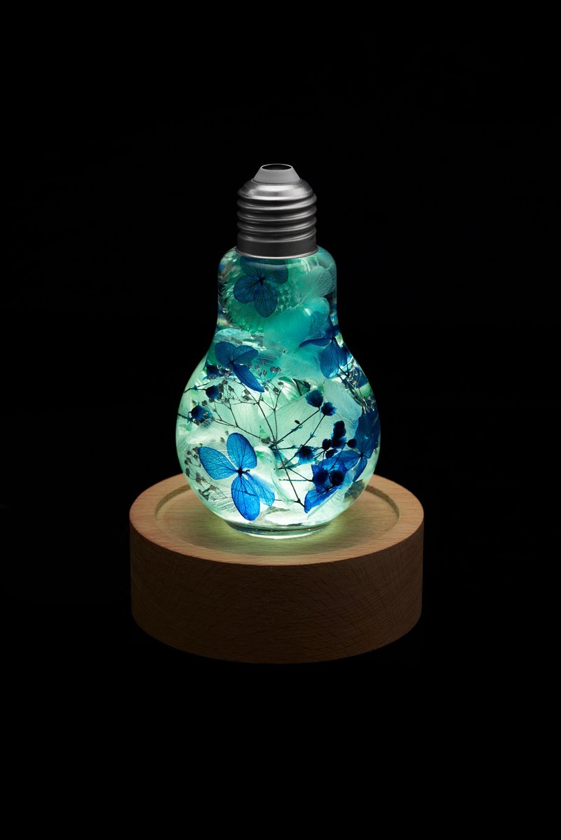 【圣诞礼物】浮游花小夜灯-蓝灯泡/定制化圣诞礼物纯手工台湾制 - 灯具/灯饰 - 植物．花 蓝色