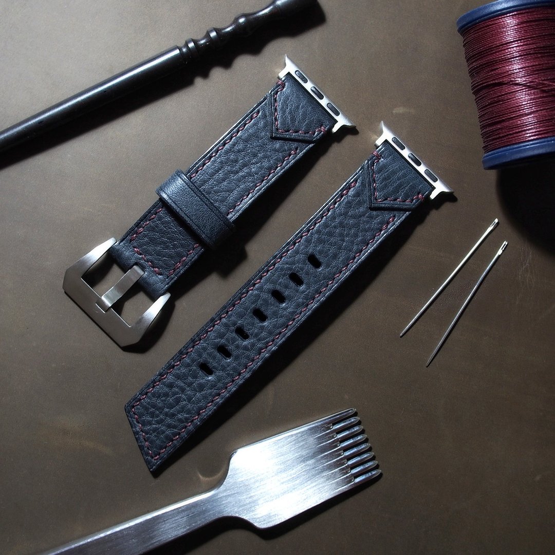 Handmade Apple Watch Black Strap (for 38 and 40mm) with Italian Leather - 表带 - 真皮 黑色