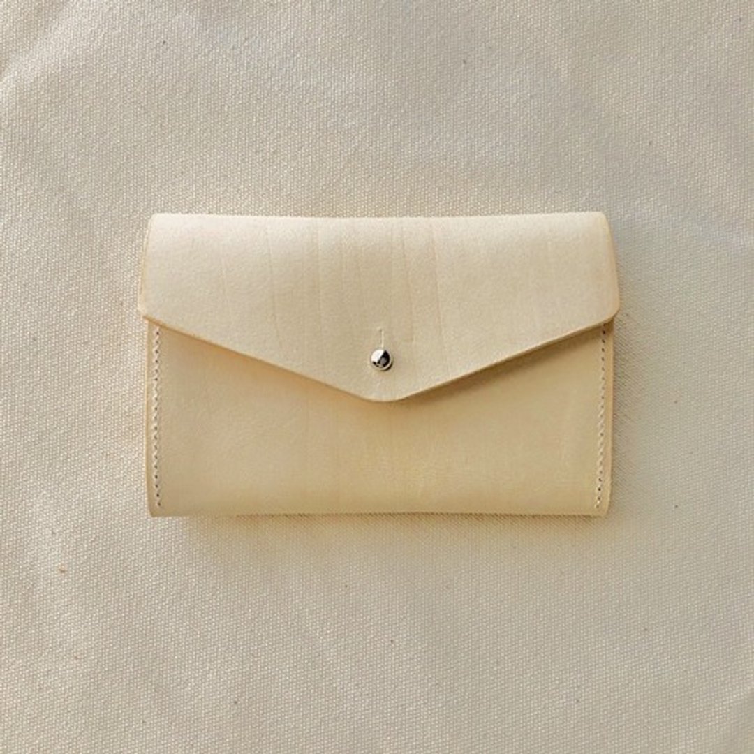 Leather mini wallet that makes it easy to find coins Italian leather Small Basic Wallet - 皮夹/钱包 - 真皮 