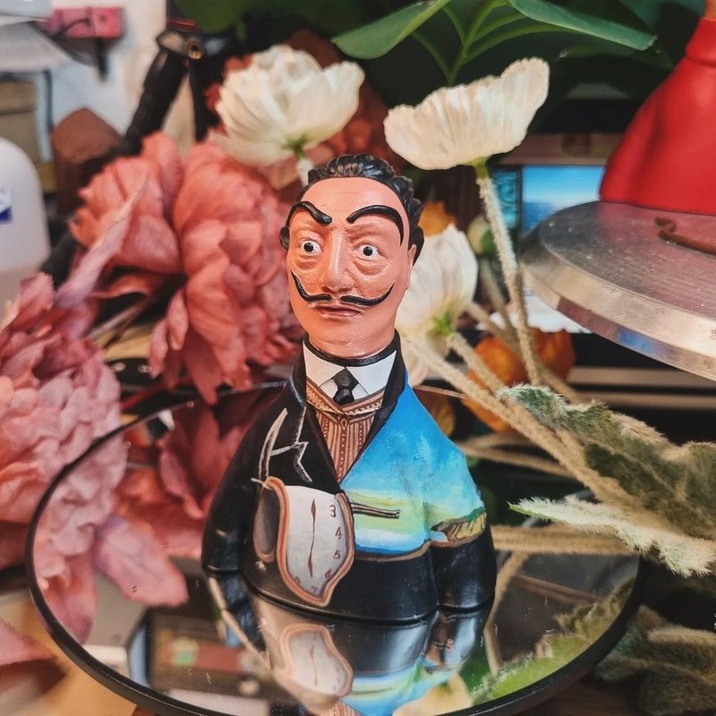 萨尔瓦多·达利（海） - 玩偶/公仔 - 树脂 黑色