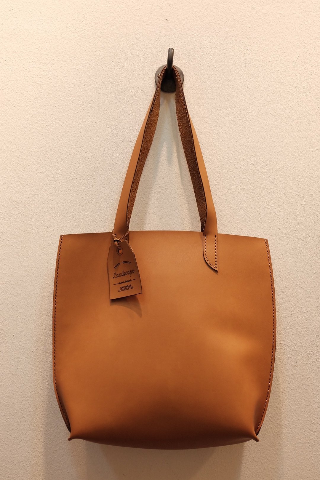 SWAN TOTEBAG + TASSEL - 手提包/手提袋 - 人造皮革 红色