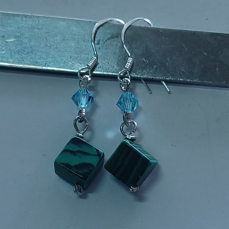 孔雀飞跃 - 耳环/耳夹 - 宝石 